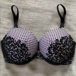 Victoria’s Secret very sexy push up bra fishnet
